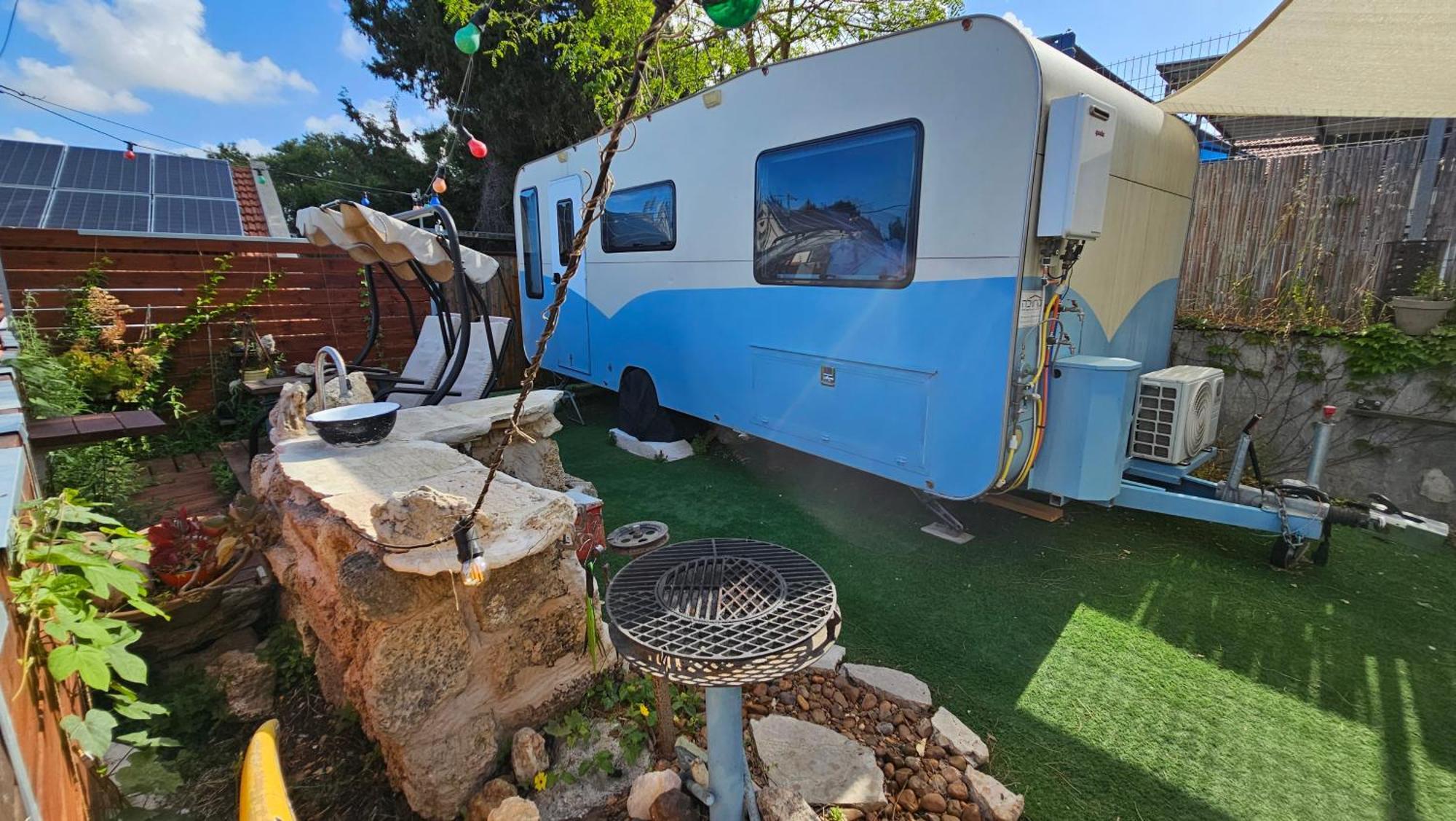 Cozy Seaview Glamping Caravan HaBonim 外观 照片