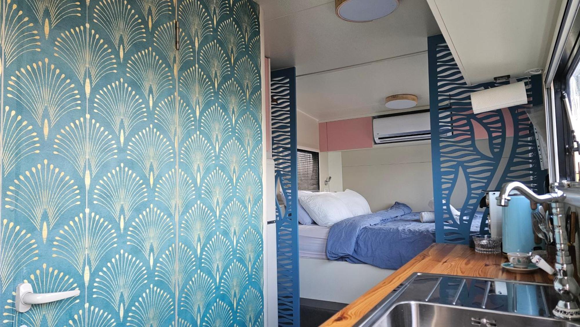 Cozy Seaview Glamping Caravan HaBonim 外观 照片